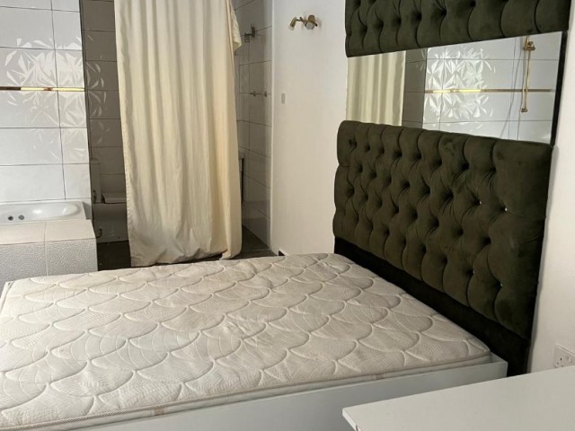 MAĞUSA GÜLSERENDE 1+1 EŞYALI DAİRE KİRALKTIR 