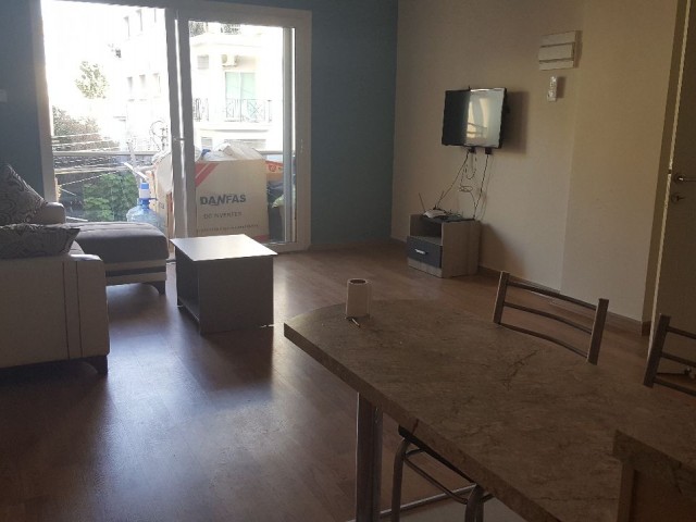 GAZİMAĞUSA KARAKOL BÖLGESİNDE SATILIK APT DAİRESİ