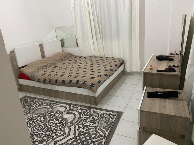 GAZİMAĞUSA MERKEZDE SATILIK PENTHOUSE