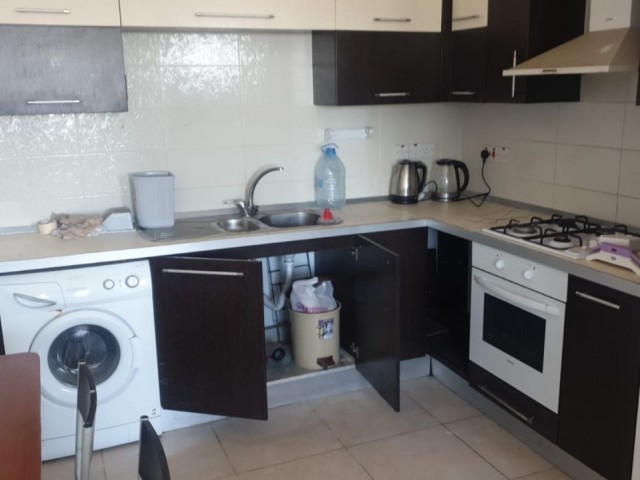 FLAT FOR RENT IN THE CENTER OF GAZİMAĞUSA ** 