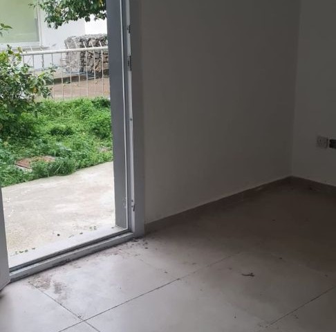 COMPLETE BUILDING FOR SALE IN GAZİMAĞUSA GÜLSEREN WITH TURKISH KOÇAN. 3 PIECES OF 1+1 ON THE FLOOR, 2+1 AND 1+1 ON THE TOP FLOORS ARE FOR SALE.