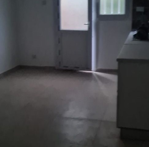 COMPLETE BUILDING FOR SALE IN GAZİMAĞUSA GÜLSEREN WITH TURKISH KOÇAN. 3 PIECES OF 1+1 ON THE FLOOR, 2+1 AND 1+1 ON THE TOP FLOORS ARE FOR SALE.