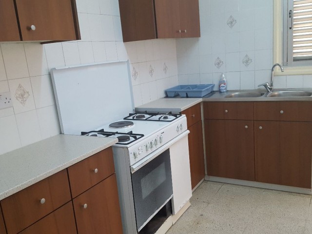 KALİLAND BÖLGESİNDE SATILIK 3+1 APARTMAN DAİRESİ.