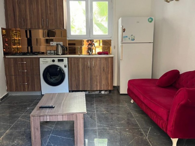 STUDIOWOHNUNG ZU VERMIETEN IM ZENTRUM VON FAMAGUSTA