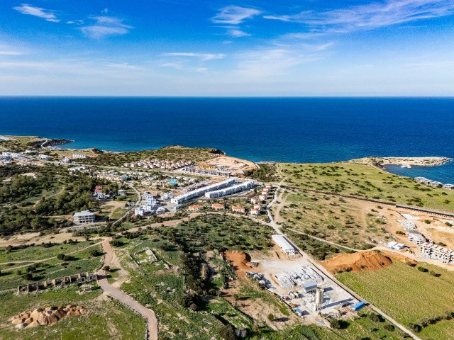 KYRENIA ESENTEPE FLATS FOR SALE FROM A SEA-FRONT PROJECT