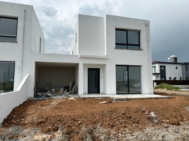 NEW 4+1 VILLA FOR SALE IN TUZLA (vehicle, house, land included)