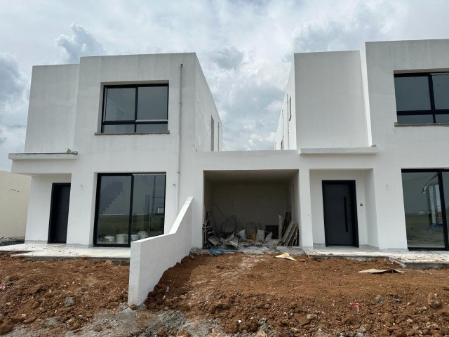 NEW 4+1 VILLA FOR SALE IN TUZLA (vehicle, house, land included)