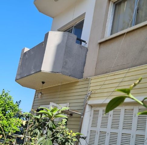 WOHNUNG MIT MEERBLICK IN KARAKOL