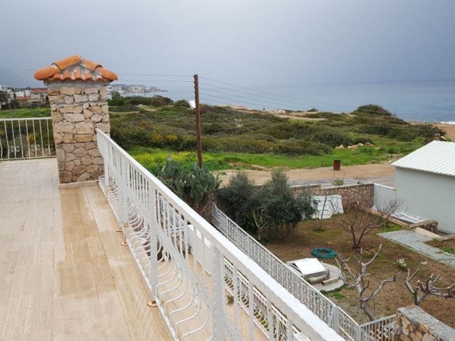 Villa For Sale in Karaoğlanoğlu, Kyrenia