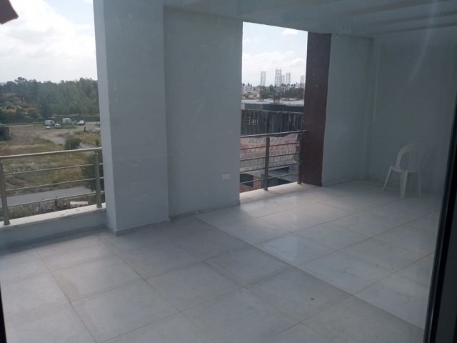 2+1 PENTHOUSE KUCUK KAYMAKLI, MwSt. TRANSFORMATOR ODENMIS