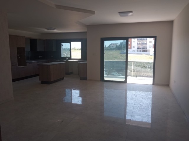 3+1 SUPER LUXS FLAT IN KUCUK KAYMAKLI