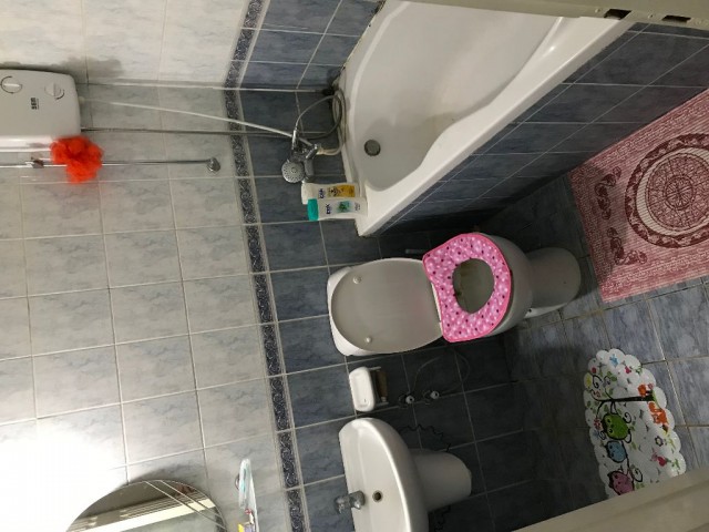 Flat To Rent in Yukarı Girne, Kyrenia