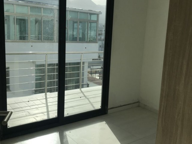 Flat For Sale in Girne Merkez, Kyrenia