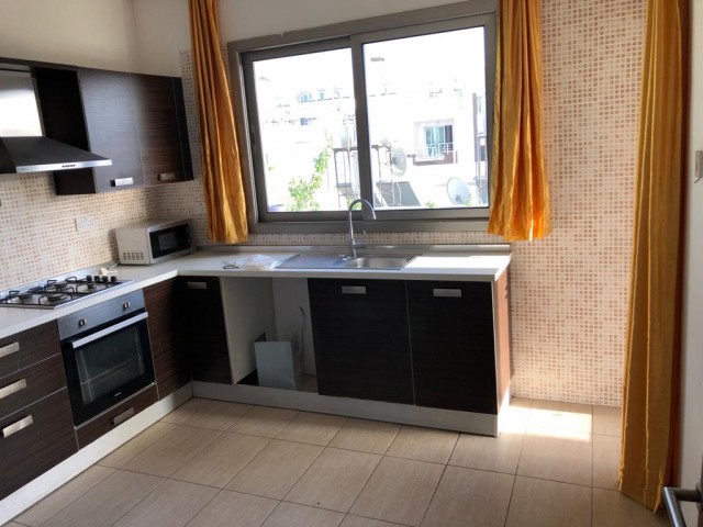 Flat To Rent in Küçük Kaymaklı, Nicosia