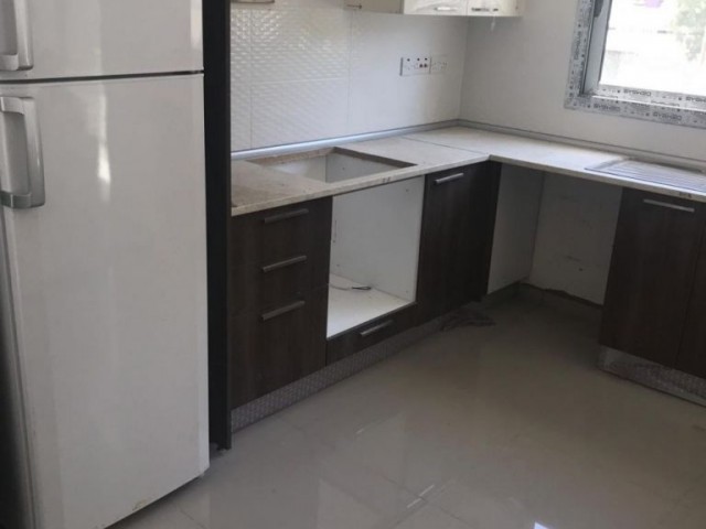 KÜÇÜK KAYMAKLI’DA, 2+1 ,ASANSÖRLÜ,SIFIR SATILIK DAİRE..