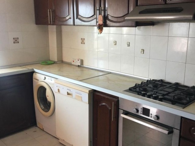 Flat To Rent in Güzelyurt Merkez, Guzelyurt