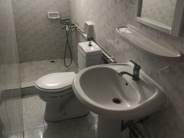 Flat To Rent in Küçük Kaymaklı, Nicosia