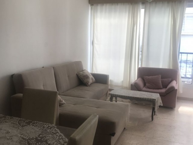 Flat For Sale in Aşağı Girne, Kyrenia