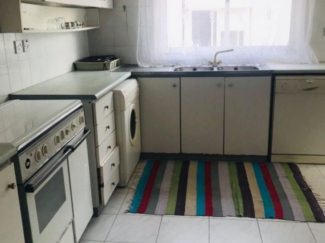 ORTAKÖY'DE 3+1 KİRALIK DAİRE..