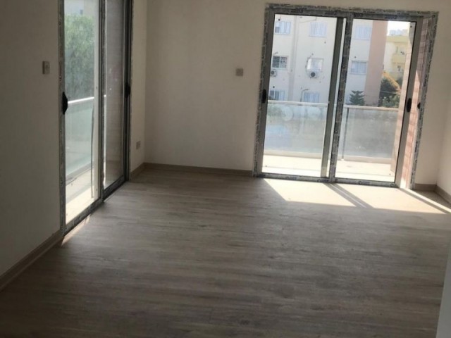 Flat For Sale in Küçük Kaymaklı, Nicosia