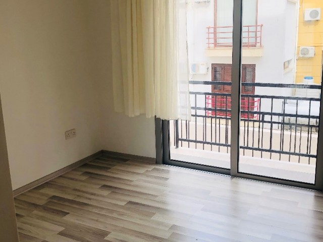 Flat To Rent in Lapta, Kyrenia