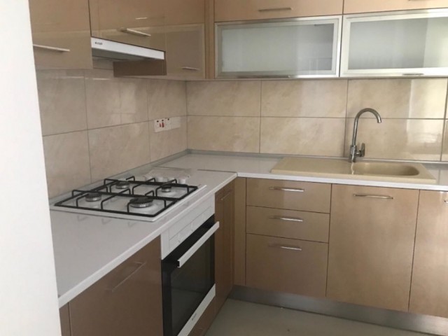 Flat To Rent in Yenişehir, Nicosia