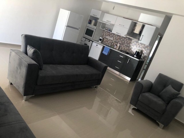 Flat To Rent in Dikmen, Kyrenia