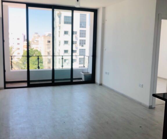 ZERO 3+1 APARTMENT FOR SALE WITH 2 BATHROOMS/WC WITH ELEVATOR IN CENTRAL LOCATION IN YENIŞEHIR.. ** 