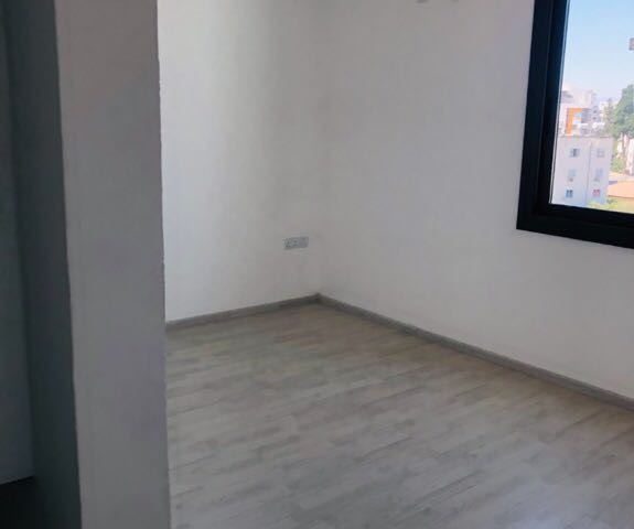 ZERO 3+1 APARTMENT FOR SALE WITH 2 BATHROOMS/WC WITH ELEVATOR IN CENTRAL LOCATION IN YENIŞEHIR.. ** 