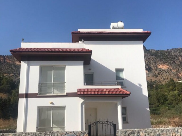 Villa To Rent in Boğaz, Kyrenia