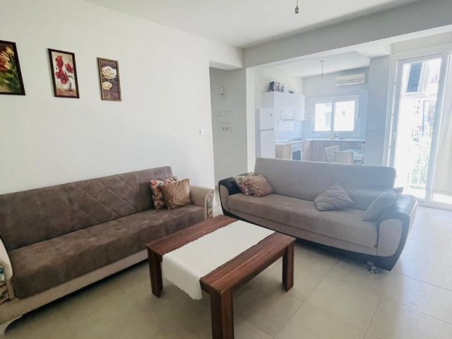 A MONTHLY PAID APARTMENT IN ORTAKÖY, VERY CLOSE TO 2 + 1 STOPS, IS FOR RENT ONLY FOR FEMALE STUDENTS ** 