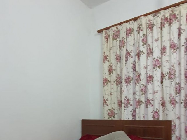 THE STUDIO FOR STUDENTS FOR RENT IN KAYMAKLI IS SPECIAL FOR LADIES شقة للإجار بالمنطقة كوشق قيميقلي خلف جلمع ابو بكر ** 