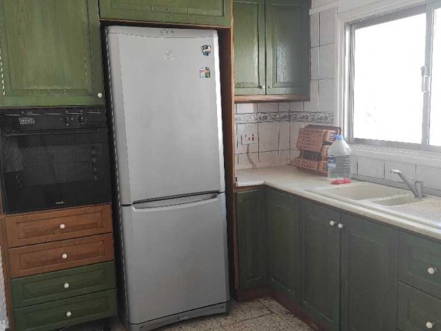 3+1 flat for rent in metehan 