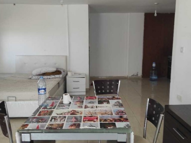 Studio for rent in Gönyelide arda near the market للآجار ستديو قرب ار Decة ماركت ** 