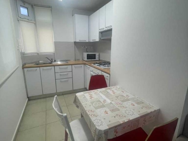 MITER YENIKETTE!!!! THE APARTMENT IN THE CENTRAL DISTRICT IS FOR RENT!!!! للآجار شقة بالينيكنت بموقع مركزي للطلاب فقط ** 