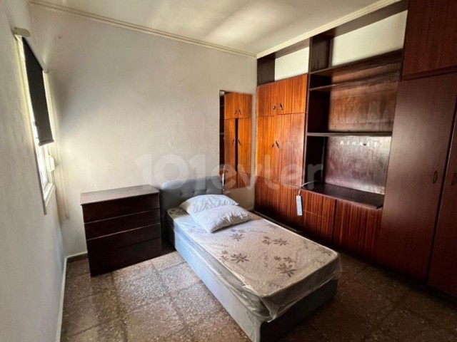 Flat For Sale in Küçük Kaymaklı, Nicosia