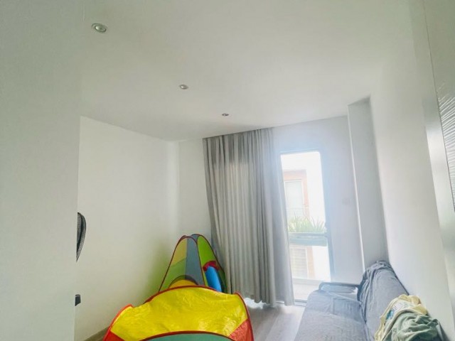 Flat For Sale in Küçük Kaymaklı, Nicosia