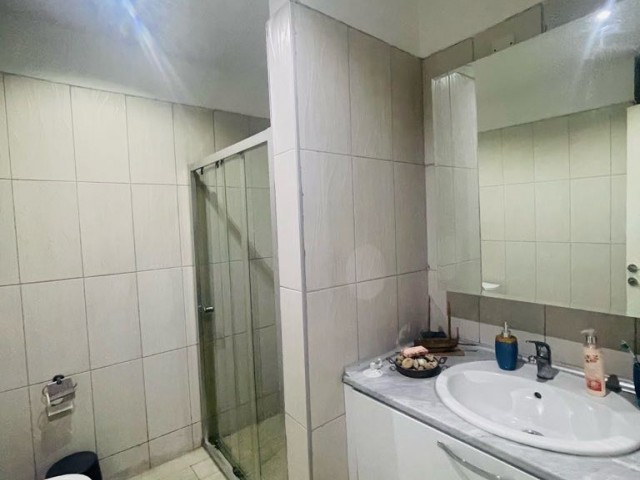 Flat For Sale in Küçük Kaymaklı, Nicosia