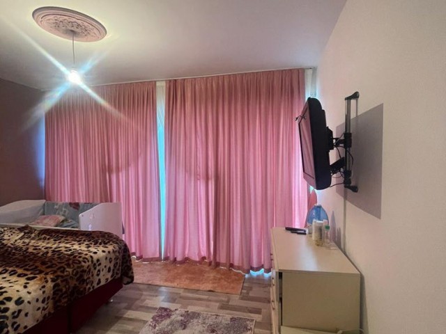 Flat For Sale in Yenişehir, Nicosia