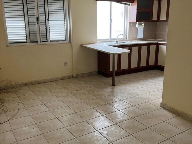 YENİKENTİN EN İŞLEK CADDESİ OLAN KALIN YOL ÜZERİ  3+1 SATILIK DAİRE !!!