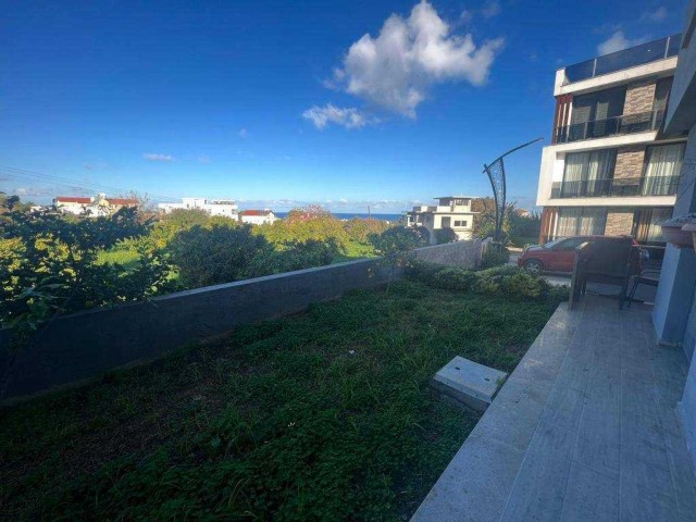 Apartment for sale in Lapta area. With wonderful sea and mountain views! Hurry up to buy:)