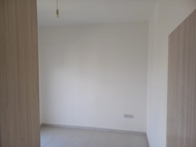 Flat To Rent in Küçük Kaymaklı, Nicosia