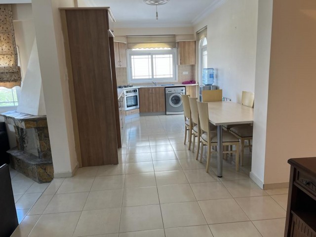 LEFKOŞA HAMİTKÖY DE KİRALIK ÖĞRENCİYE YÖNELİK 3+1 DAİRE 