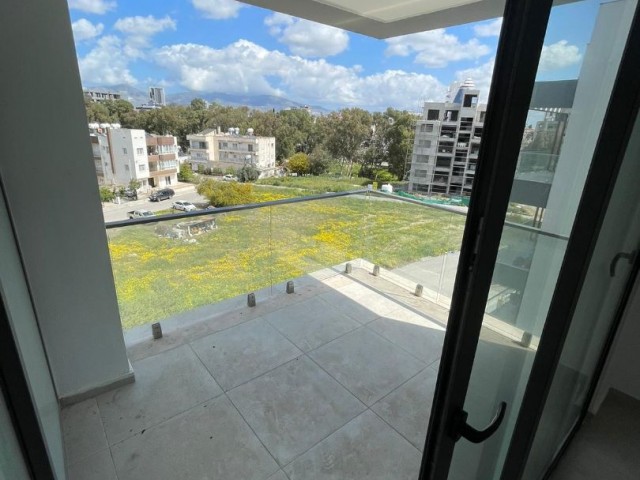 3+1 140 M2 LUXURY APARTMENT FOR SALE WITH ELEVATOR IN A GREAT LOCATION IN DEREBOYUNDA