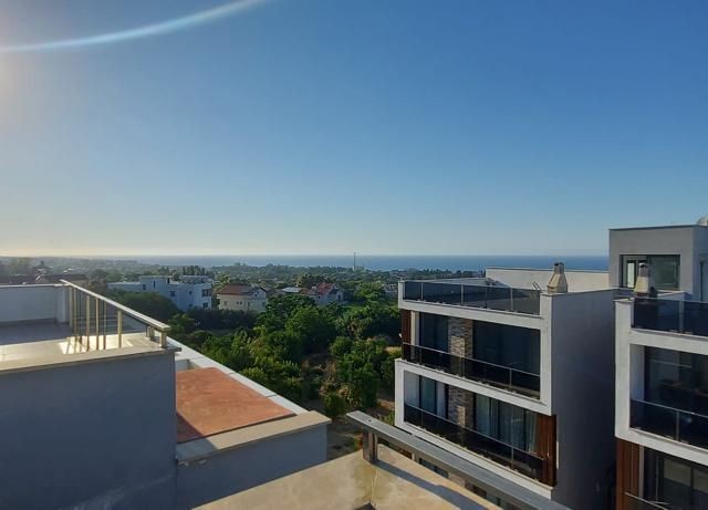 2+1 100 M2 LUXURIOUS APARTMENTS WITH POOL IN A PERFECT LOCATION IN ALSANCAK, GIRNE