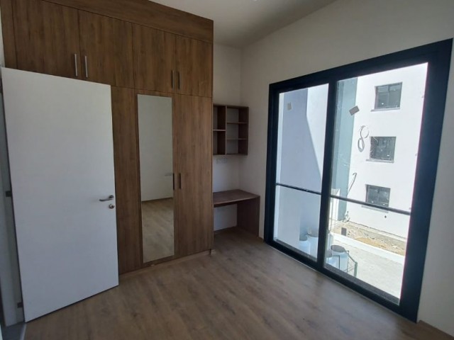 طبقه همکف 2+1 آپارتمان برای فروش در GÖNYELİ