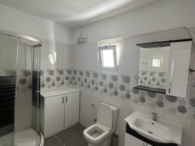 HERGESTELLT IN DER TÜRKEI, VOLLSTÄNDIG RENOVIERT, FANTASTISCHE 3+1 SEHR GERÄUMIGE WOHNUNG IN MARMARA!!!!