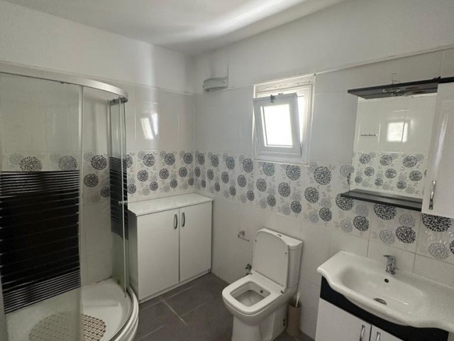 HERGESTELLT IN DER TÜRKEI, VOLLSTÄNDIG RENOVIERT, FANTASTISCHE 3+1 SEHR GERÄUMIGE WOHNUNG IN MARMARA!!!!