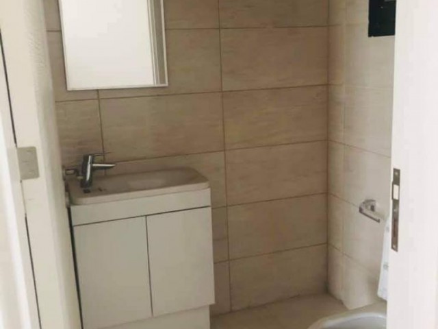 Flat For Sale in Küçük Kaymaklı, Nicosia