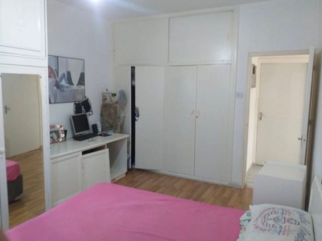 INCREDIBLE FULLY RENOVATED 3+1 FLAT FOR SALE IN TAŞKINKÖY, MADE IN TURKEY, WITH A VERY WIDE SQUARE SQUARE !!! CONTACT NOW